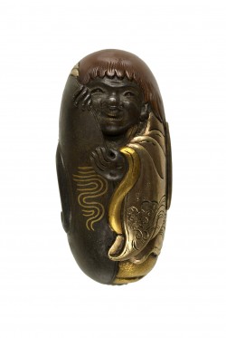 Kashira with a Shôjô and Sake Cup
Description	
English: At the left of the composition is a larg ...