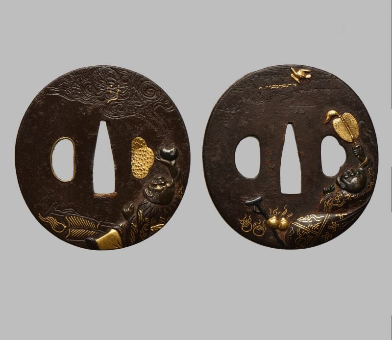 Compairison between two very similar but not identical Mito School Tsuba from The Mid Edo Period.