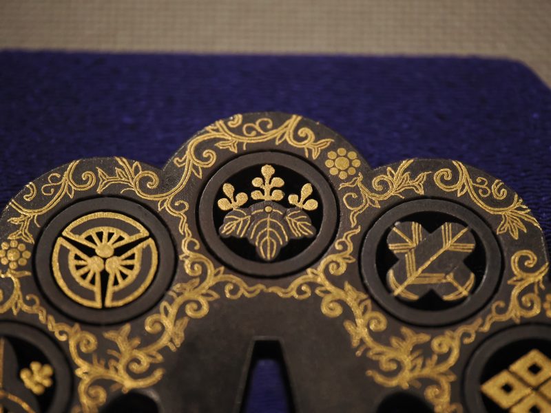 Bukan shukashi zōgan daishō tsuba (武鑑透象嵌大小鍔). This is the only one contemporary work amo ...