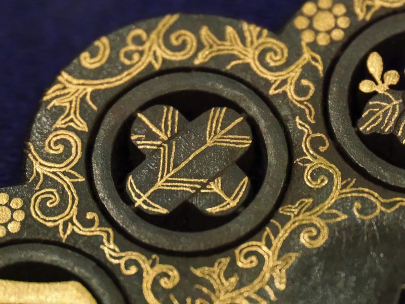 Bukan shukashi zōgan daishō tsuba (武鑑透象嵌大小鍔). This is the only one contemporary work amo ...