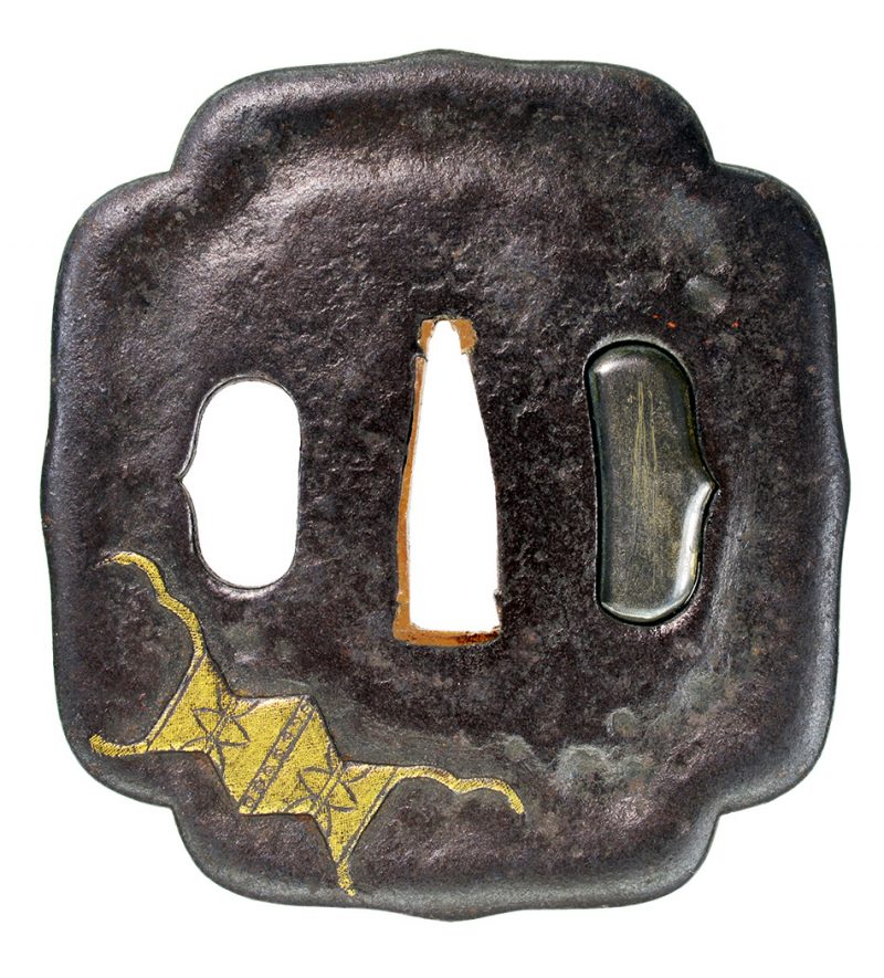 Tsuba [Jingo Ryu-zu Tsuba][N.B.T.H.K] Hozon Tousougu

Ryu-zu Tsuba
葵木瓜形　鉄槌目地　鋤出彫　 ...